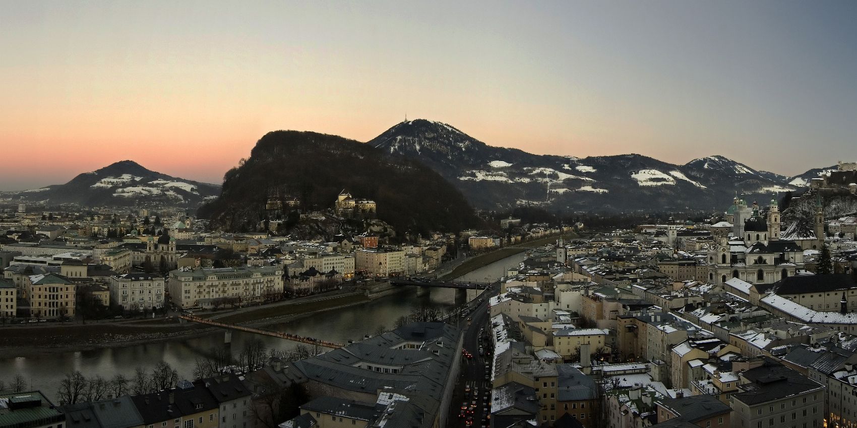 Salzburg Blick vom Mönchsberg 2007 (131_Moenchsberg_Tag)