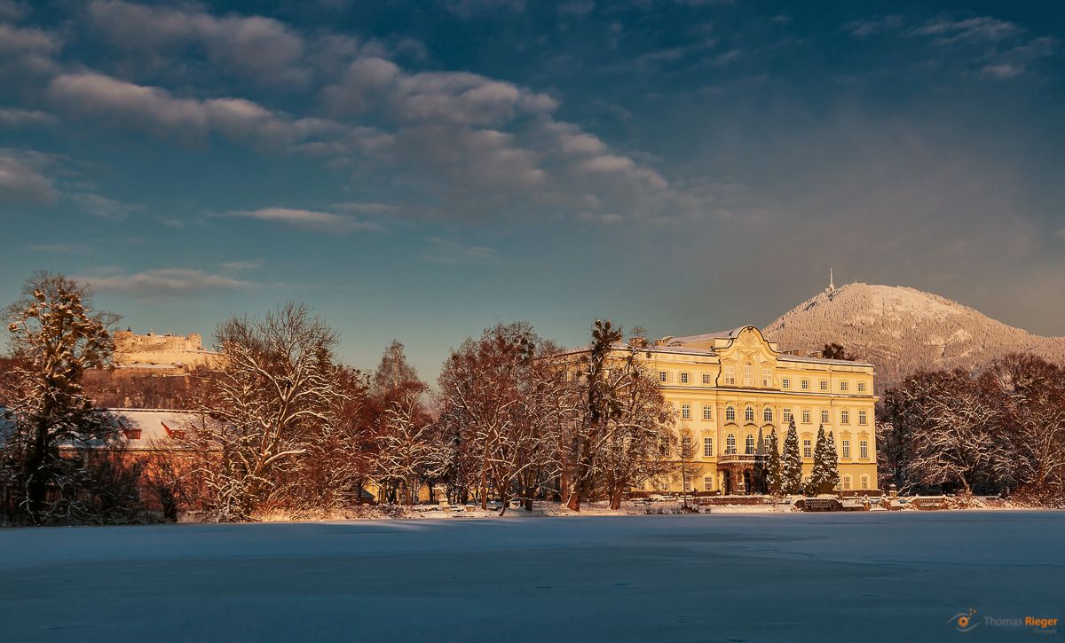 Salzburg, Schloss Leopoldskron mit der Salzburg im Hintergrund (244_MG_5234_2)