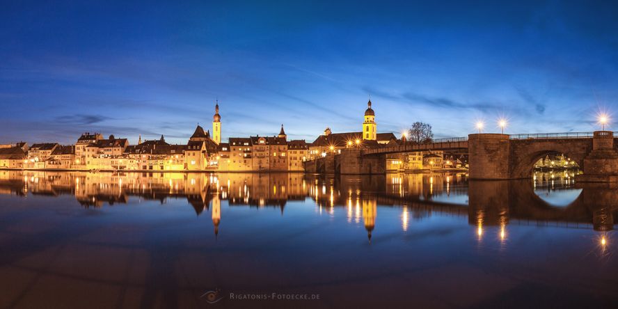 Kitzingen mit der Mainbrücke aus dem Jahr 1300