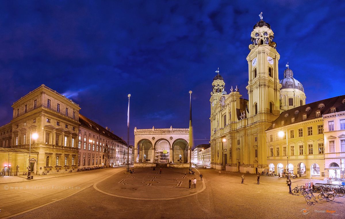 Odensplatz München mit Feldherrenhalle