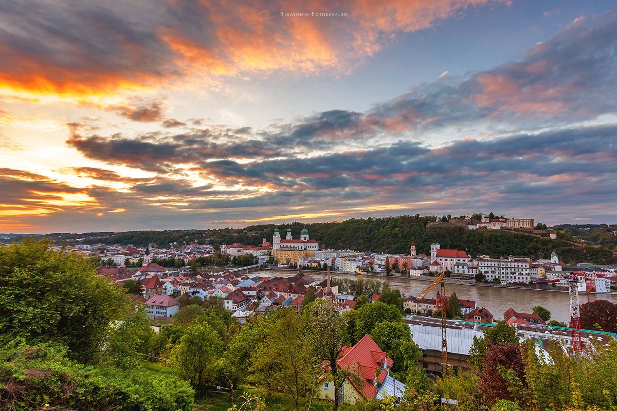 Passau, Blick vom Paulinerkloster Mariahilf (18_IMG_8313) Bild aus einer Zeitraffersequenz, die ihr auf meinem Youtube Kanal sehen könnt..! http://www.rigatonis-fotoecke.de/zeitraffer.html