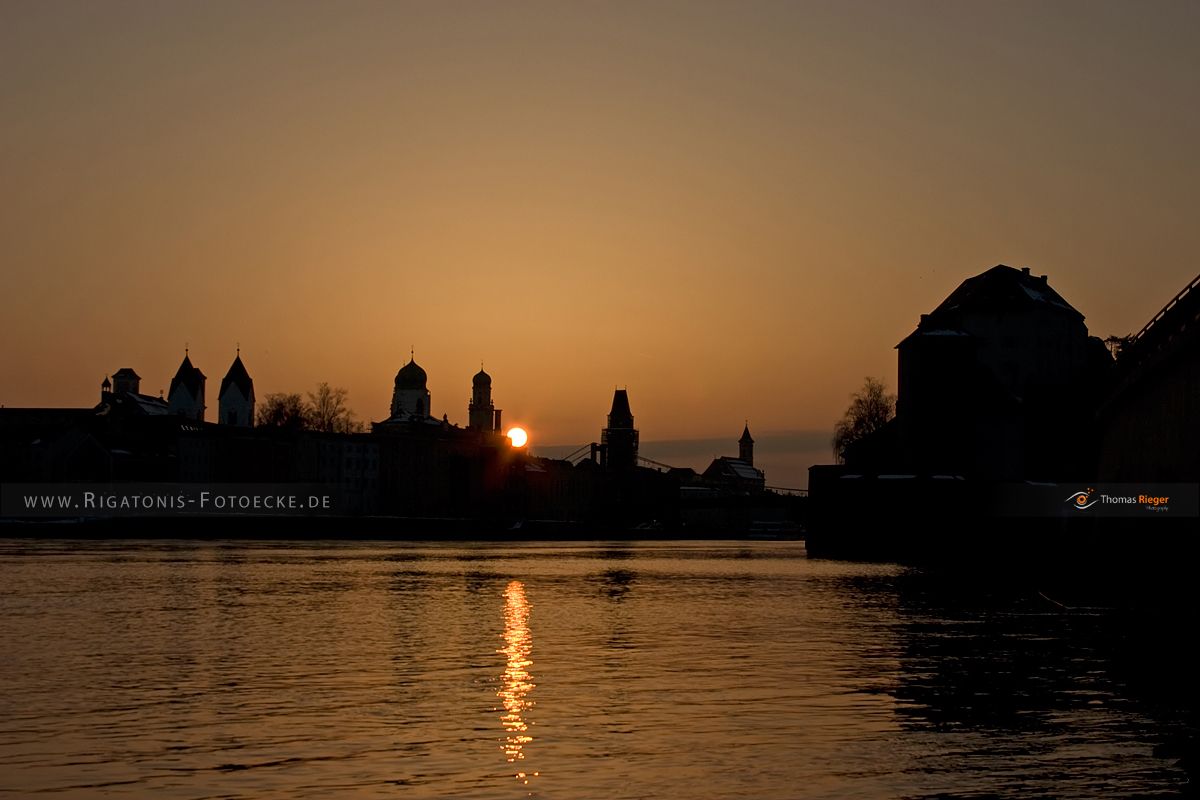 Passau im Sonnenuntergang (57_CRW_2809)